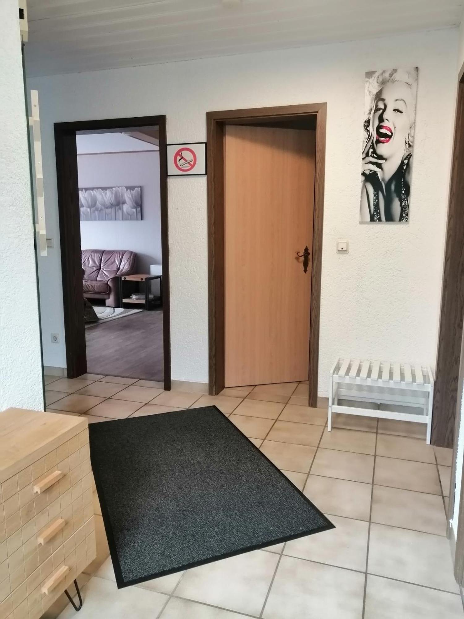 Haus Mohr - Ferienwohnung Im Taunus Weilmunster 외부 사진